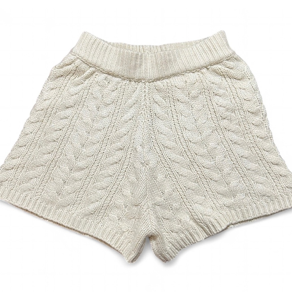 Women's Cream Knit Shorts